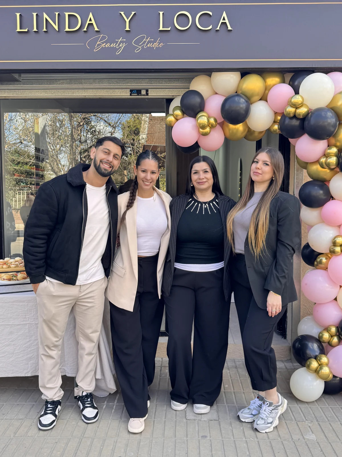 Inauguración de Linda y Loca, foto 03